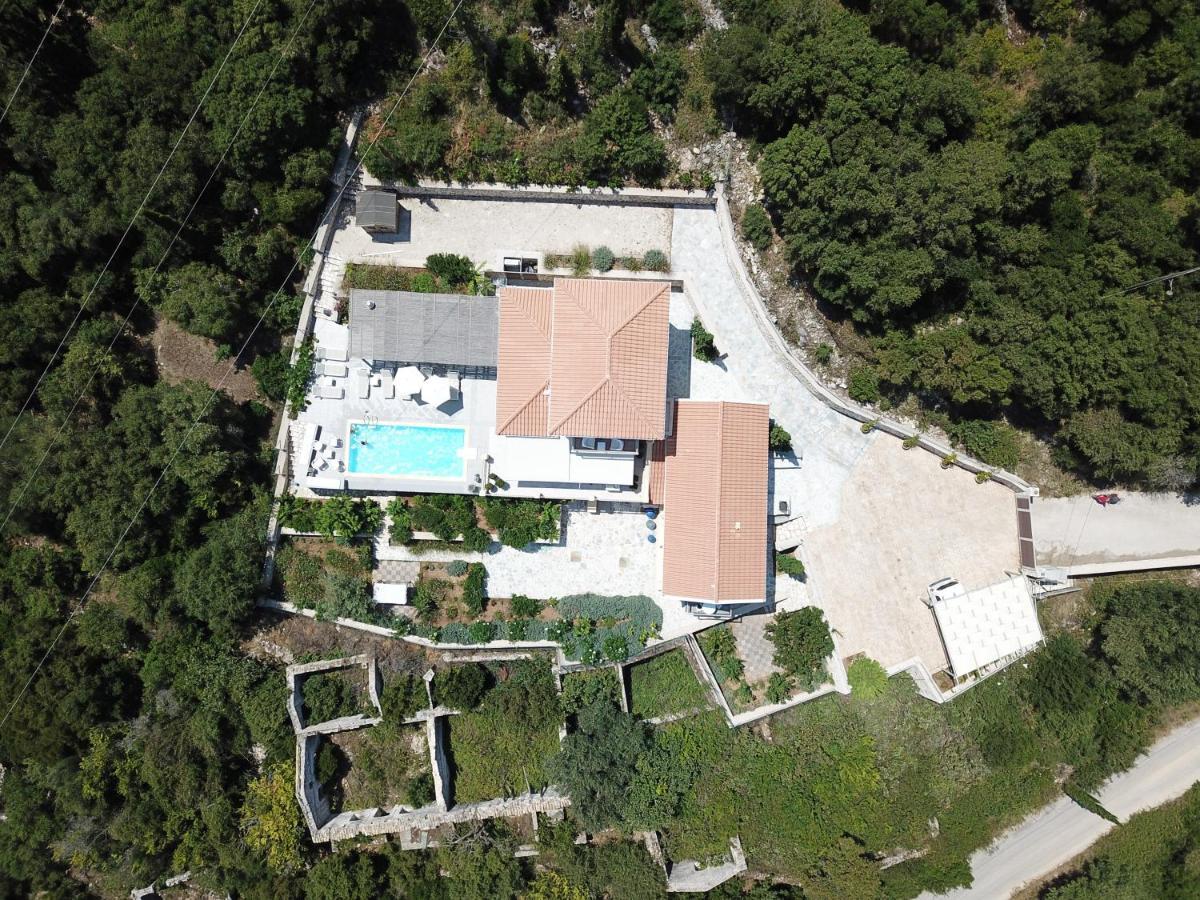 פיסקרדו Villa Andromahi מראה חיצוני תמונה